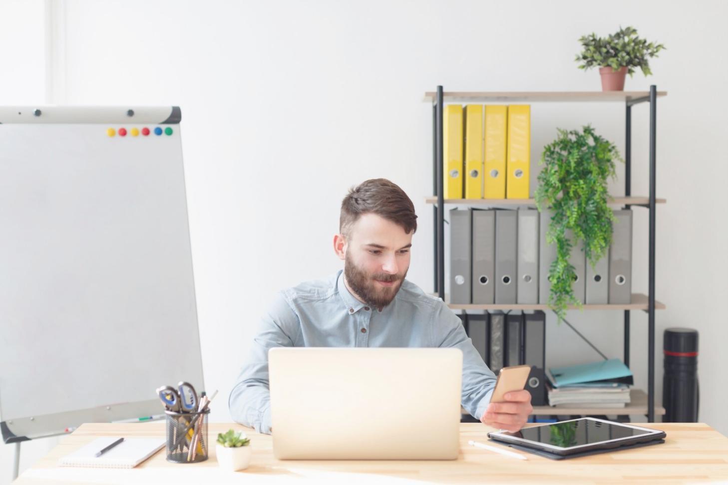 Analyse approfondie des indicateurs techniques et fondamentaux